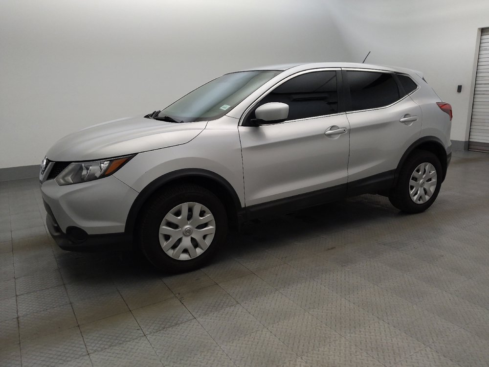 Used 2017 Nissan Rogue Sport S FWD image 2