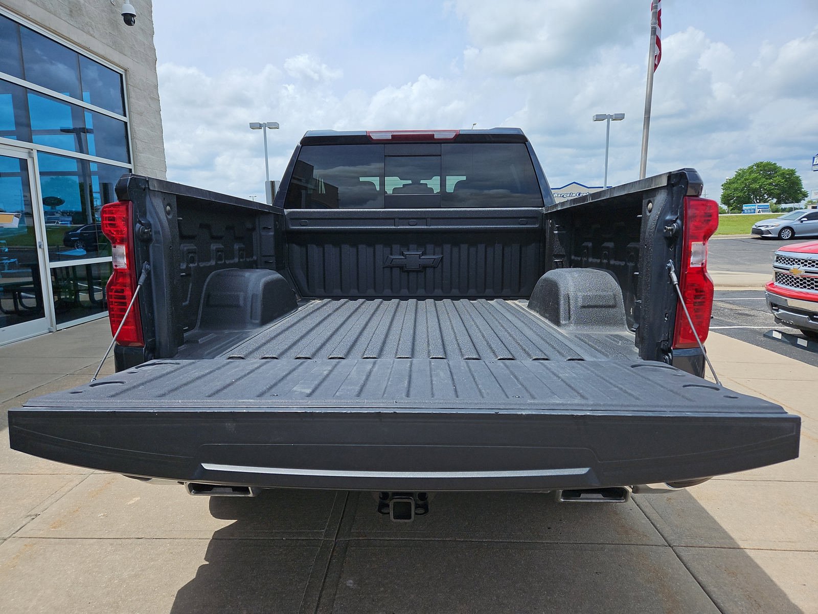 Used 2021 Chevrolet Silverado 1500 LT w/ All Star Edition Plus AWD/4WD image 18