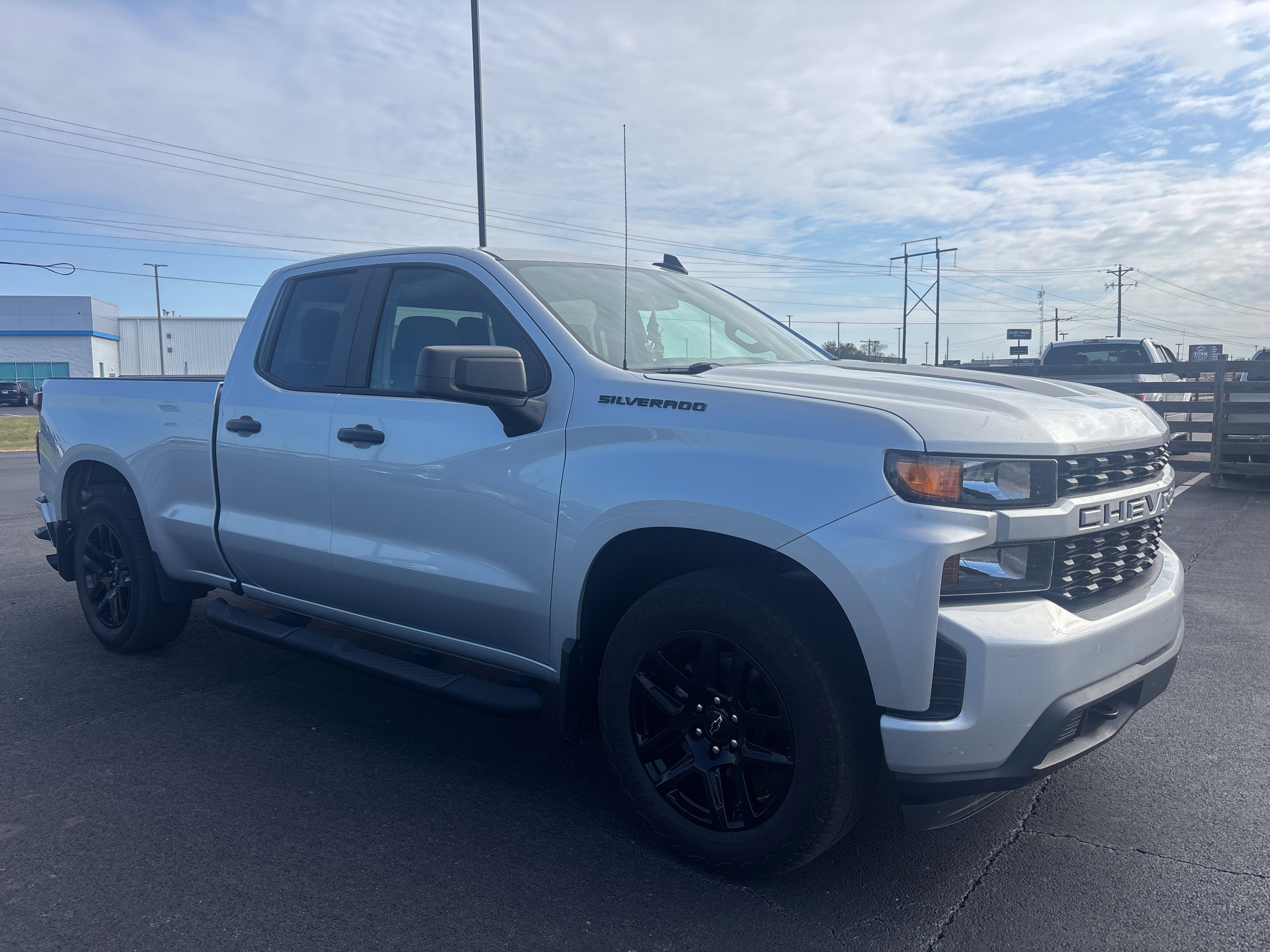 Used 2020 Chevrolet Silverado 1500 Custom w/ Rally Edition RWD image 3