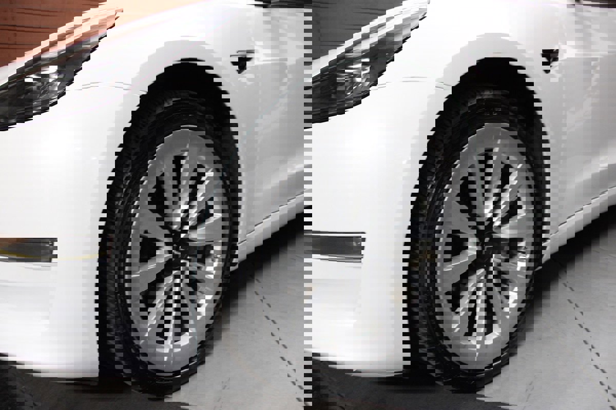 Used 2023 Tesla Model 3 Long Range image 5
