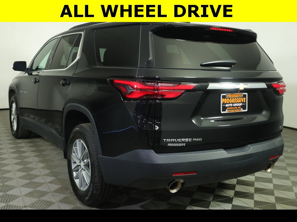 Used 2022 Chevrolet Traverse LT image 5