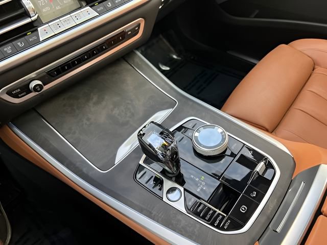 Certified 2022 BMW X5 xDrive45e w/ Executive Package image 22