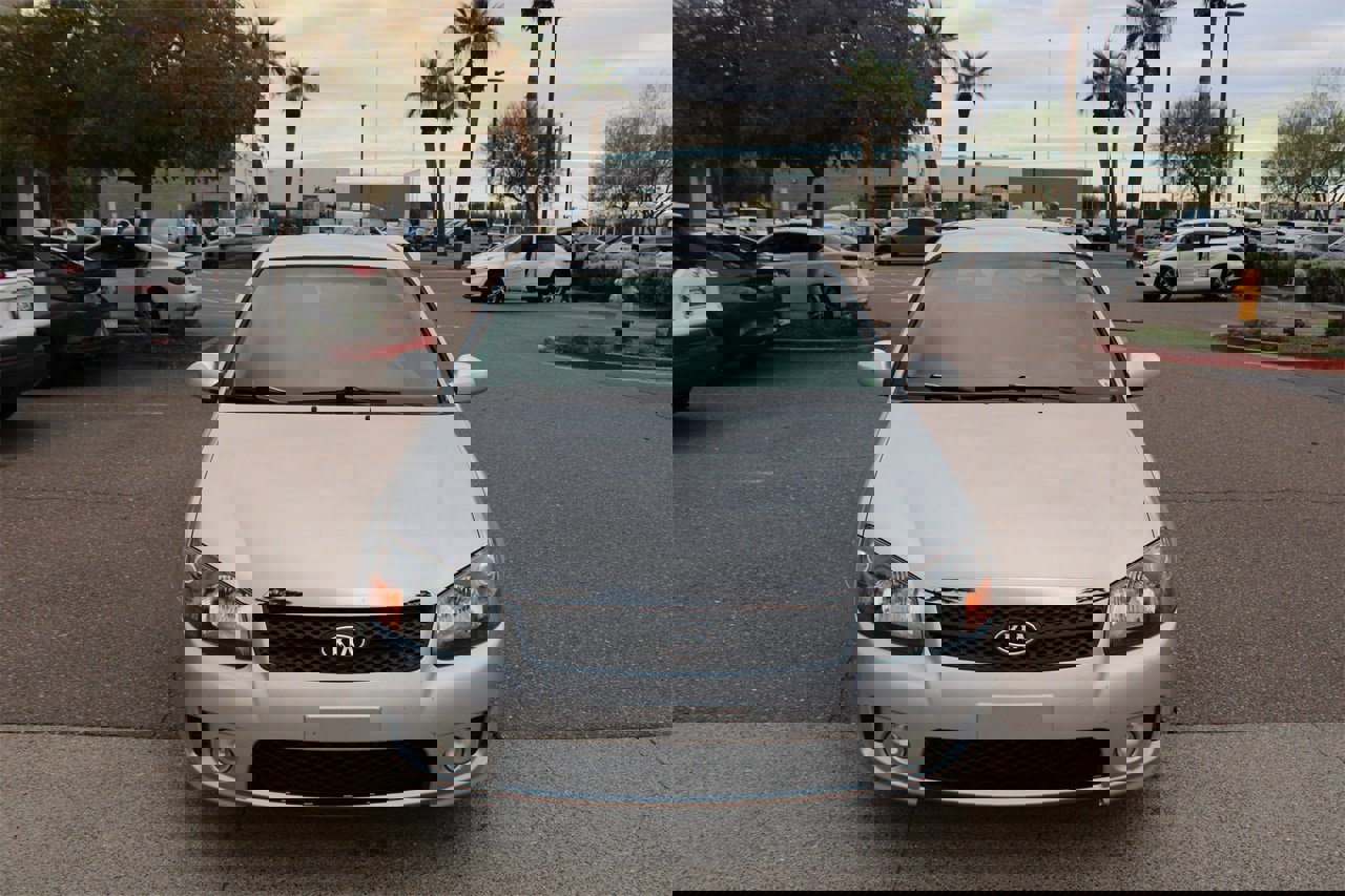 Used 2009 Kia Spectra5 SX image 8