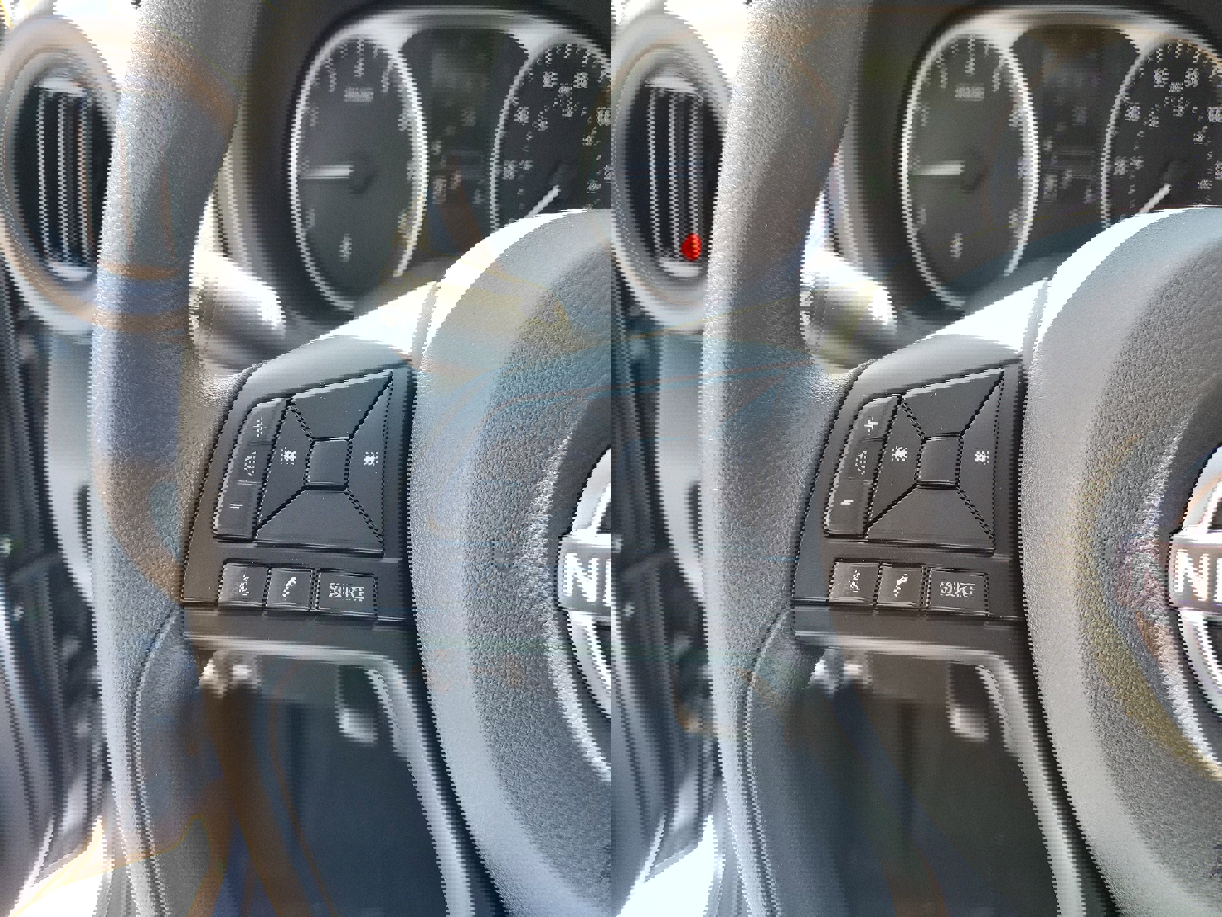 New 2025 Nissan Kicks S image 21