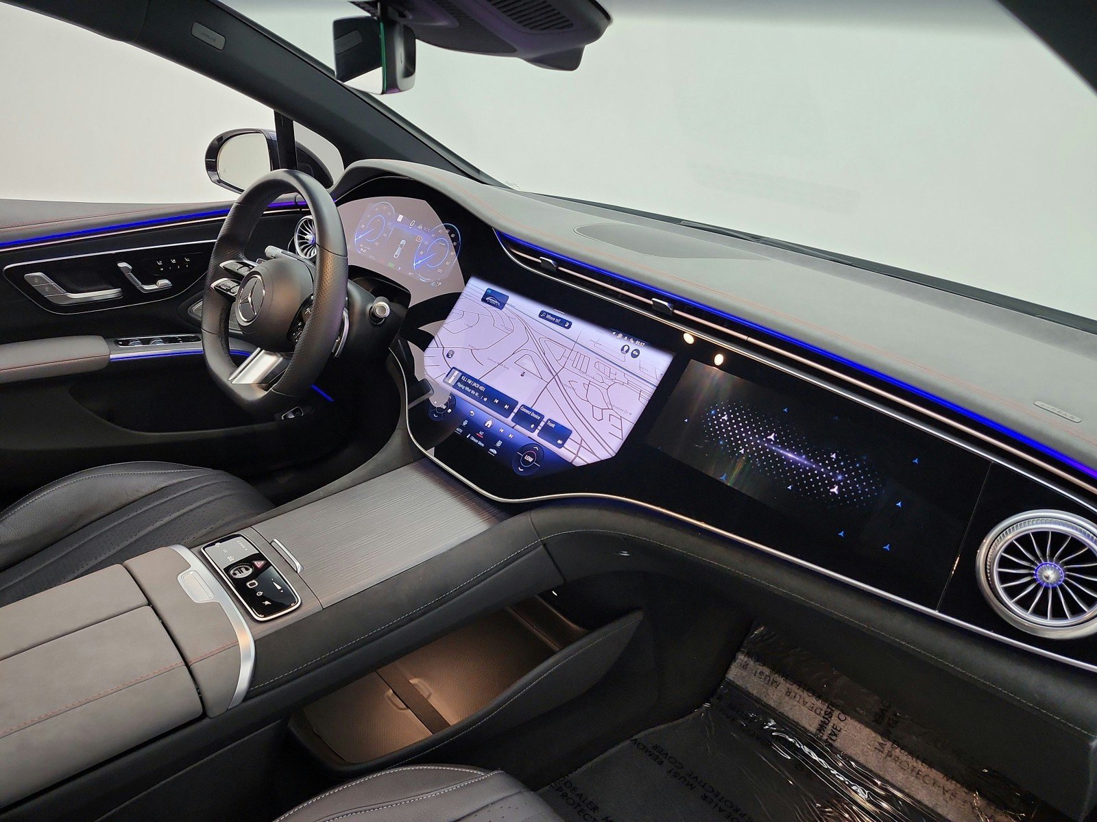 Certified 2022 Mercedes-Benz EQS 580 4MATIC Sedan image 18