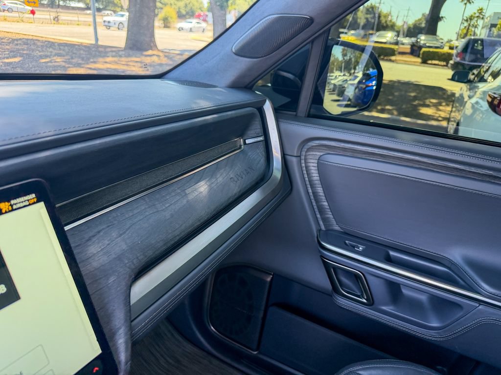 Used 2023 Rivian R1T Adventure AWD/4WD image 17