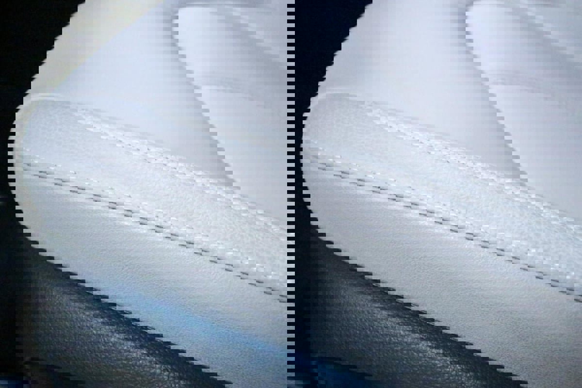 Used 2021 Toyota Avalon XLE w/ Moonroof Package image 15