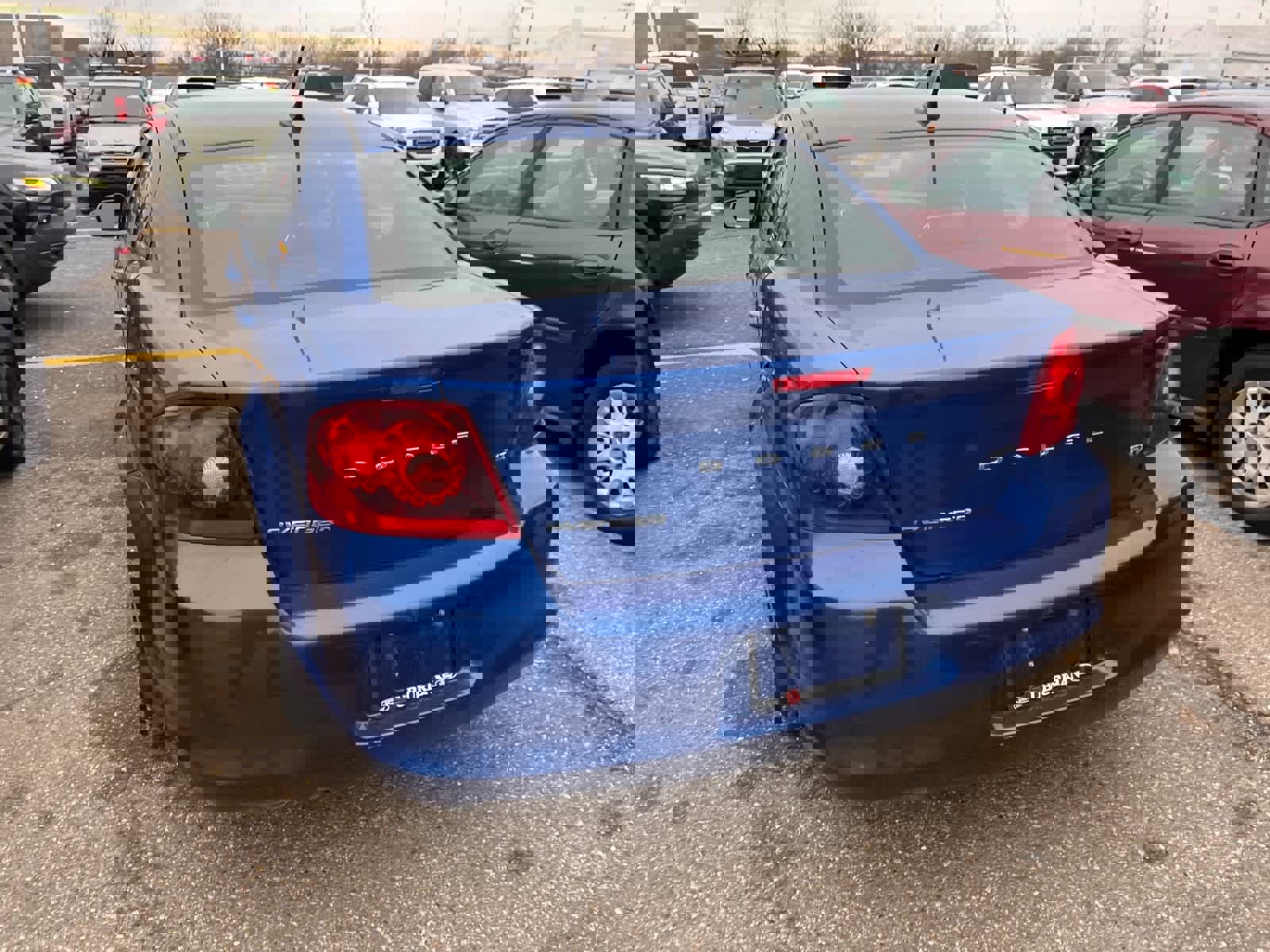 Used 2013 Dodge Avenger SXT image 11