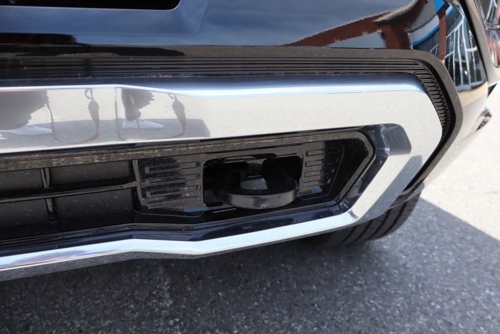 New 2025 Chevrolet Tahoe 4WD image 6