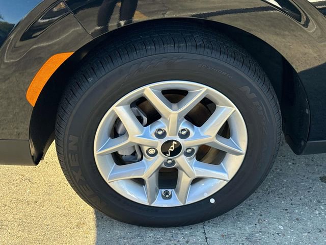 New 2025 Kia Soul S image 6