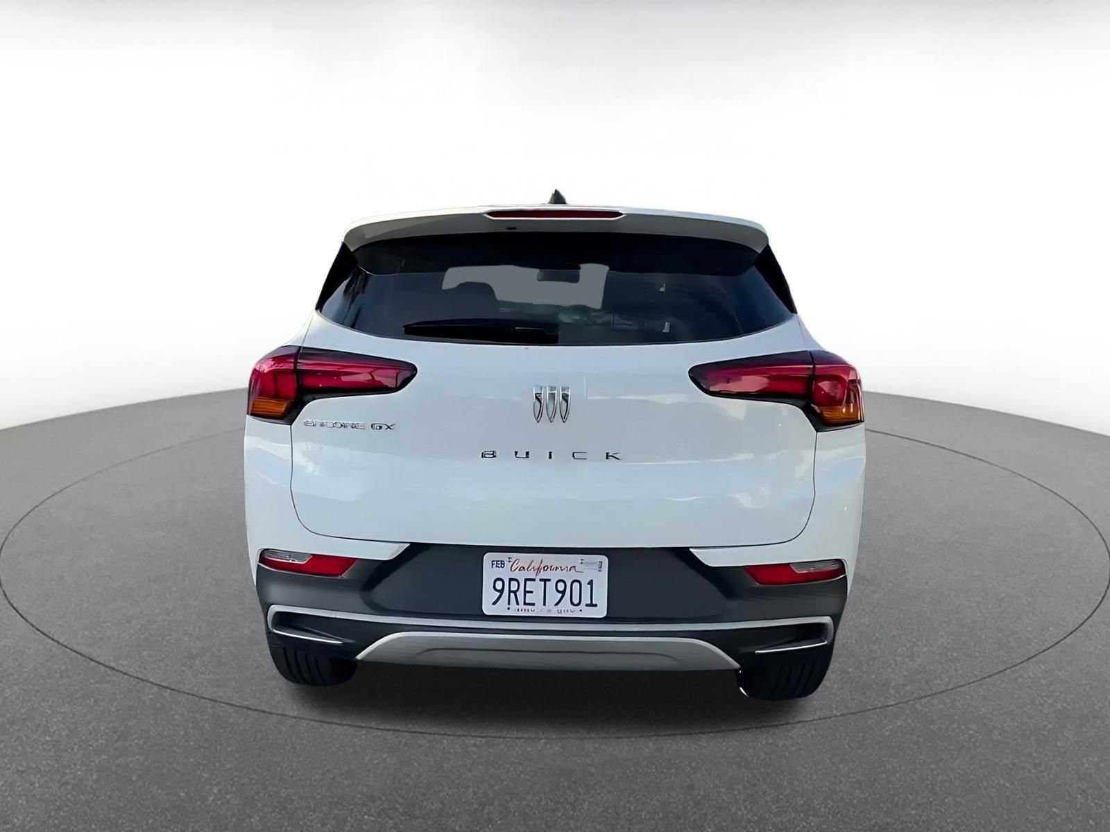 Used 2025 Buick Encore GX Preferred image 12