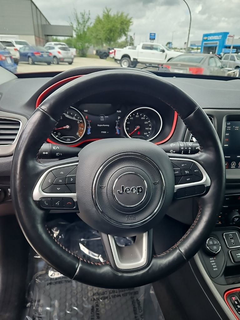 Used 2018 Jeep Compass Trailhawk w/ Leather Interior Group image 13