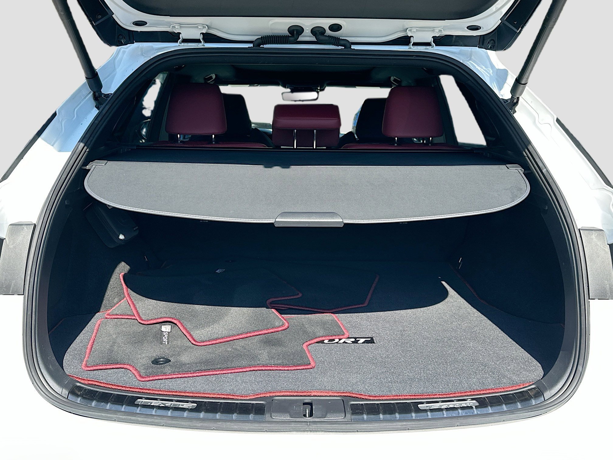 Used 2024 Lexus RX 500h F Sport image 28