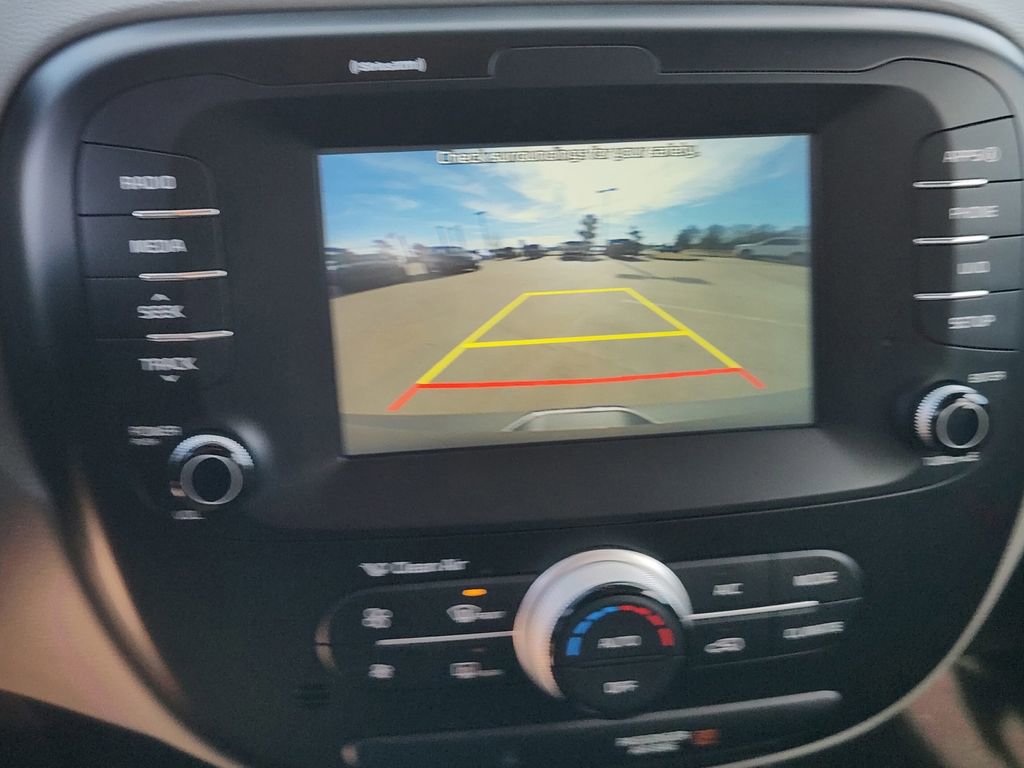 Used 2019 Kia Soul Base w/ Convenience Package image 23