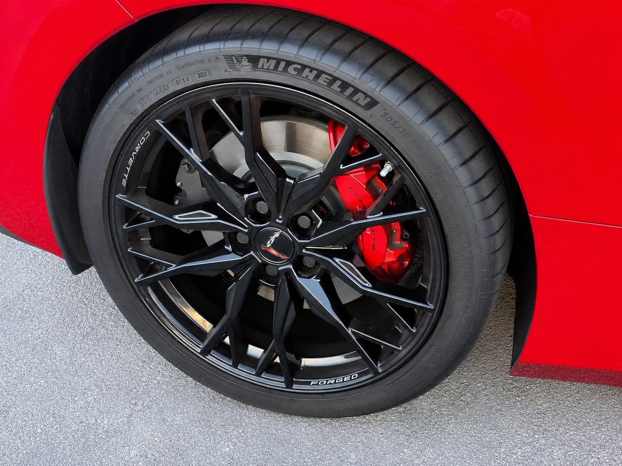 Certified 2024 Chevrolet Corvette Stingray Premium Cpe w/ Z51 Performance Package RWD image 12