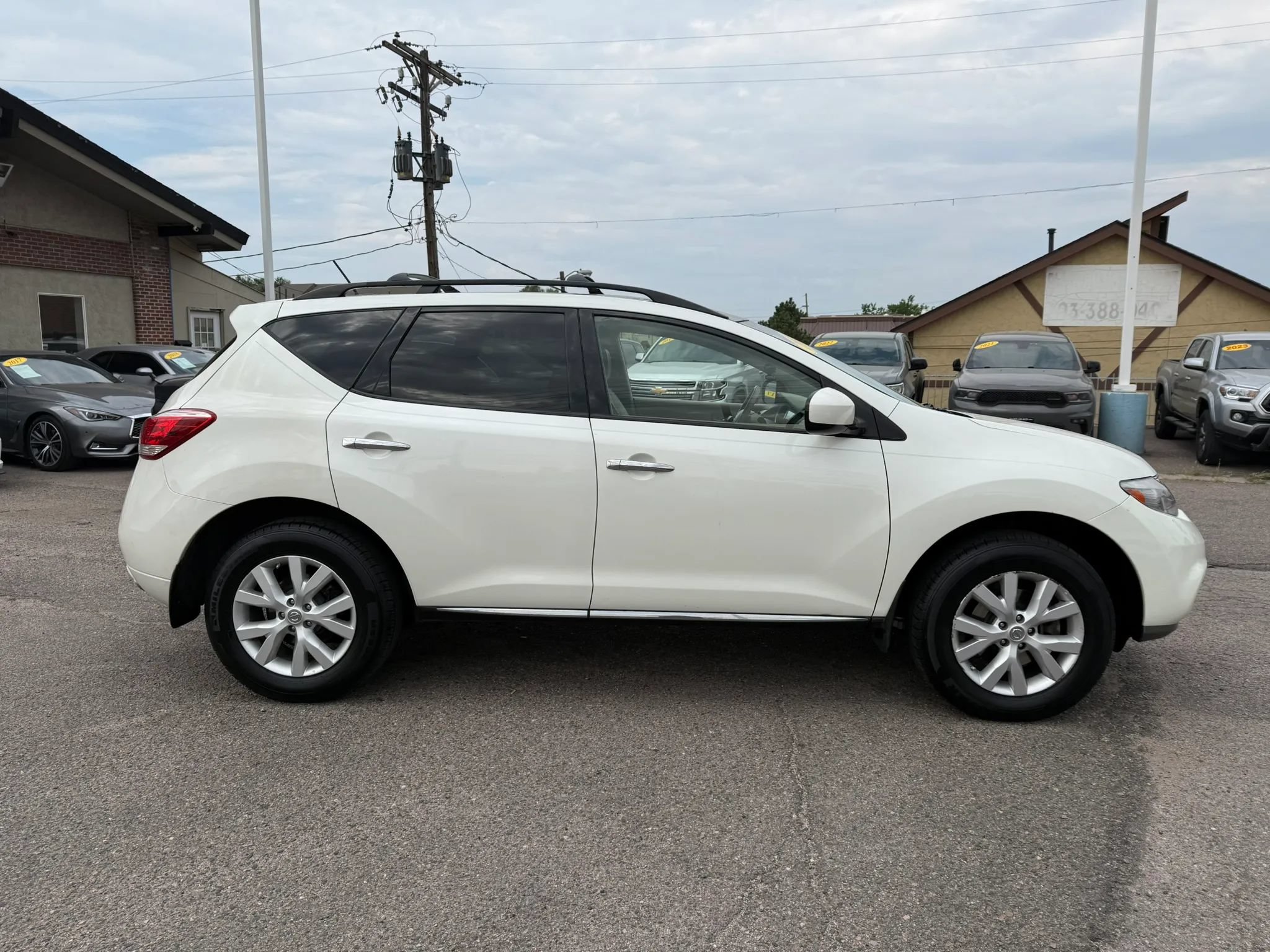 Used 2012 Nissan Murano SL AWD/4WD image 9