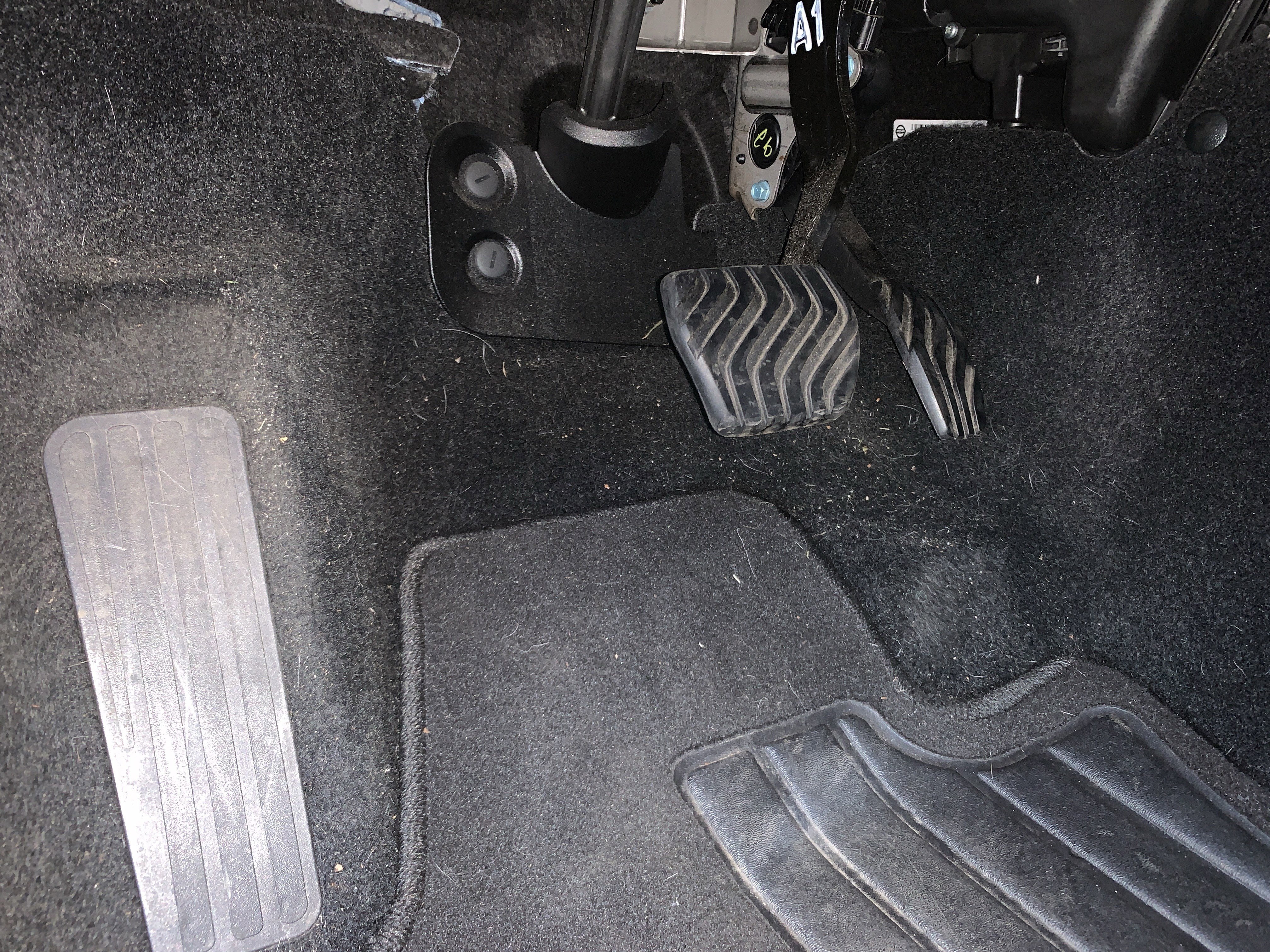 Used 2023 INFINITI QX50 Pure image 17