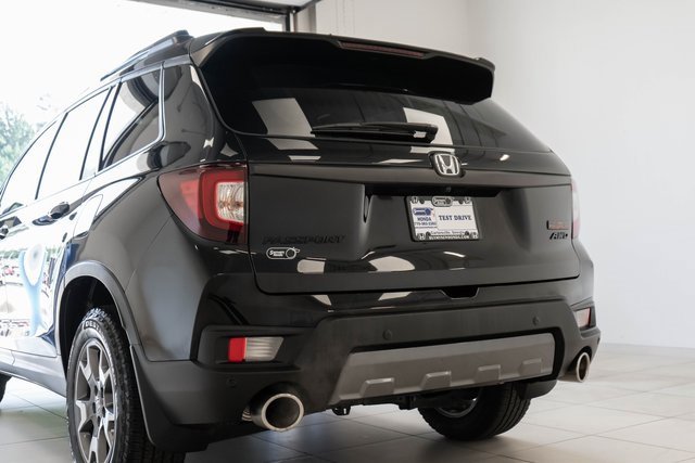 Used 2022 Honda Passport TrailSport image 9
