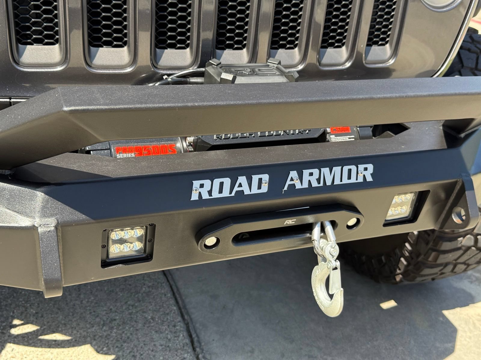 Used 2018 Jeep Wrangler Unlimited Rubicon AWD/4WD image 8