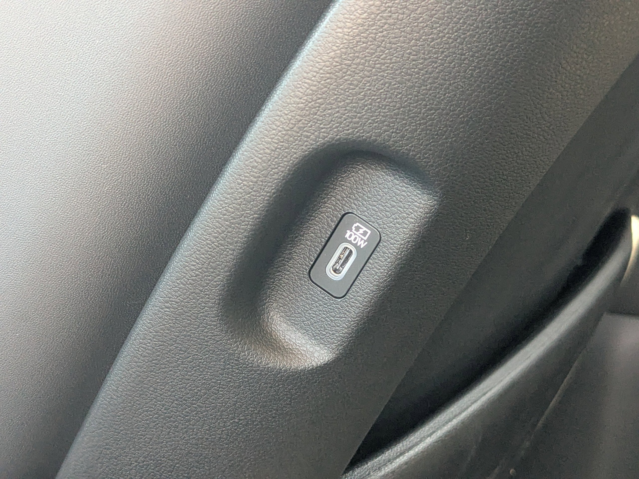 Used 2026 Hyundai Palisade FWD Hybrid image 18