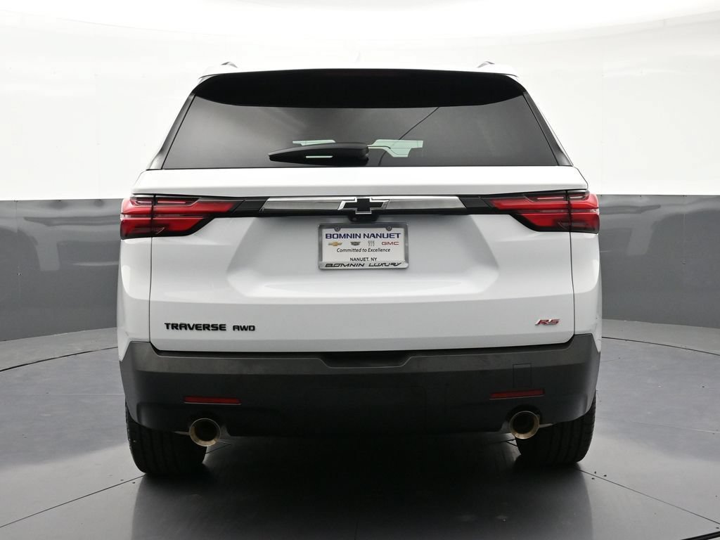 Certified 2023 Chevrolet Traverse RS w/ LPO, Floor Liner Package AWD/4WD image 4