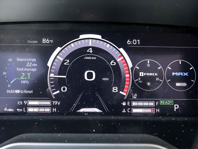 New 2026 Toyota Sequoia Platinum AWD/4WD image 19
