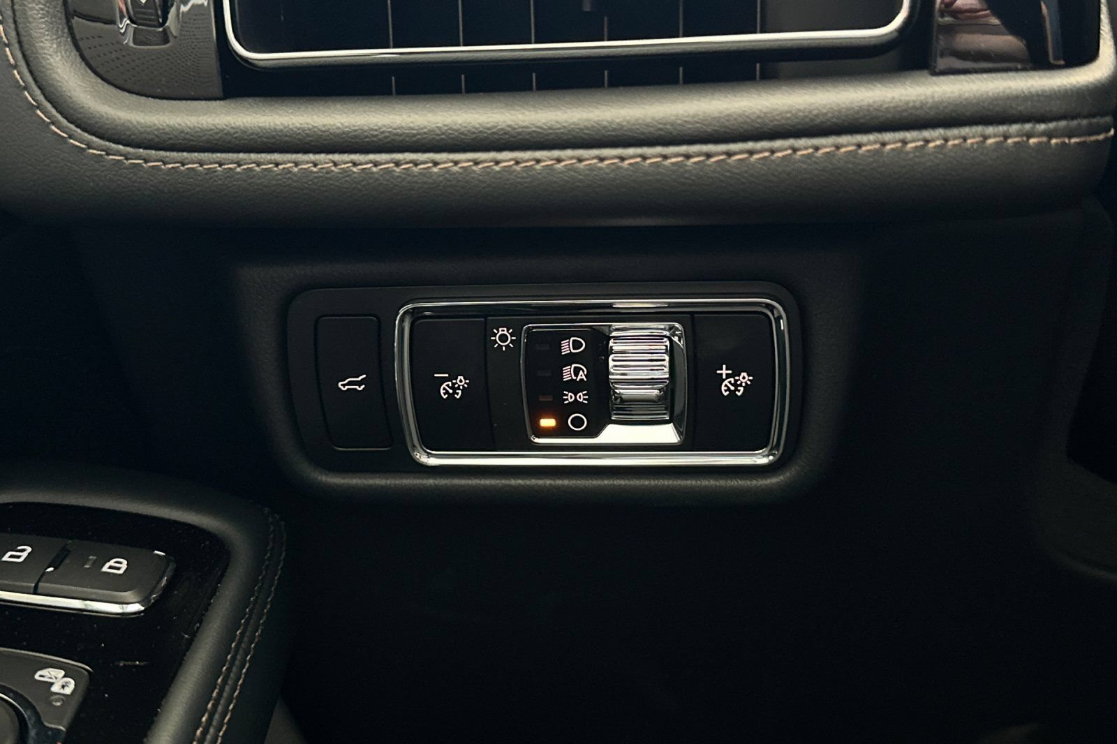 New 2026 Lincoln Aviator Reserve AWD/4WD image 28