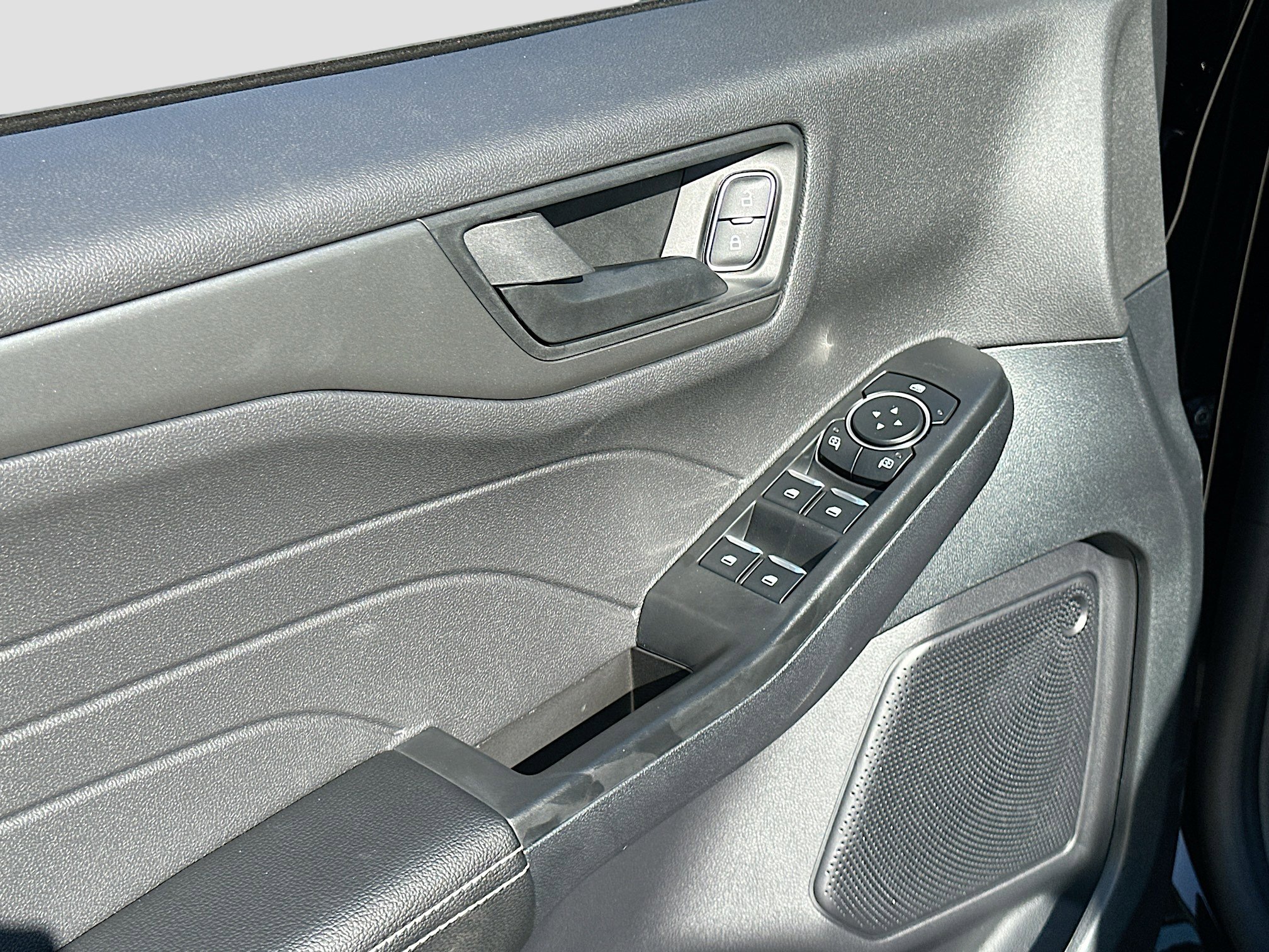 New 2026 Ford Escape Active image 12