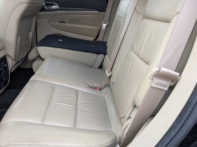 Used 2014 Jeep Grand Cherokee Limited w/ Trailer Tow Group IV image 12