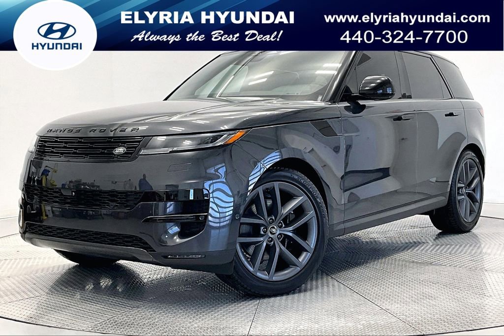 Used 2025 Land Rover Range Rover Sport SE