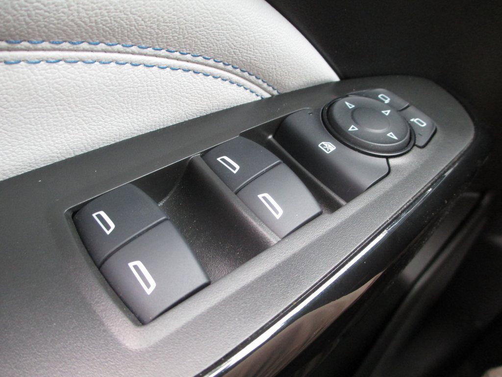 Used 2025 Chevrolet Trax LT image 20