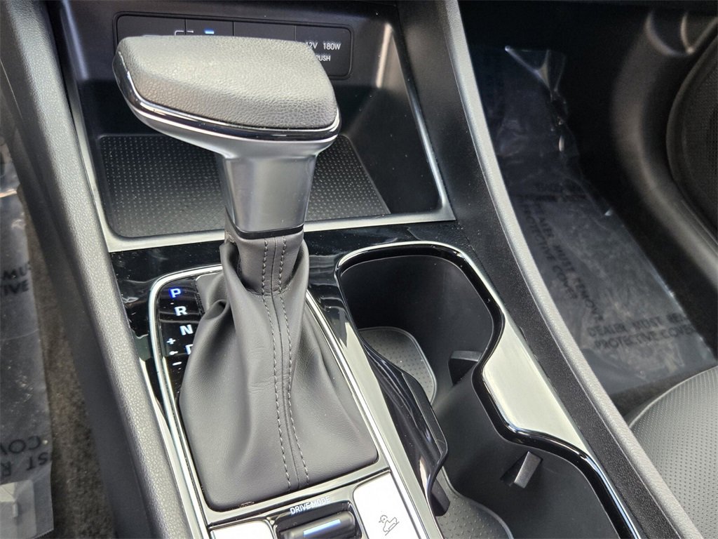 Used 2025 Hyundai Santa Cruz SEL image 23