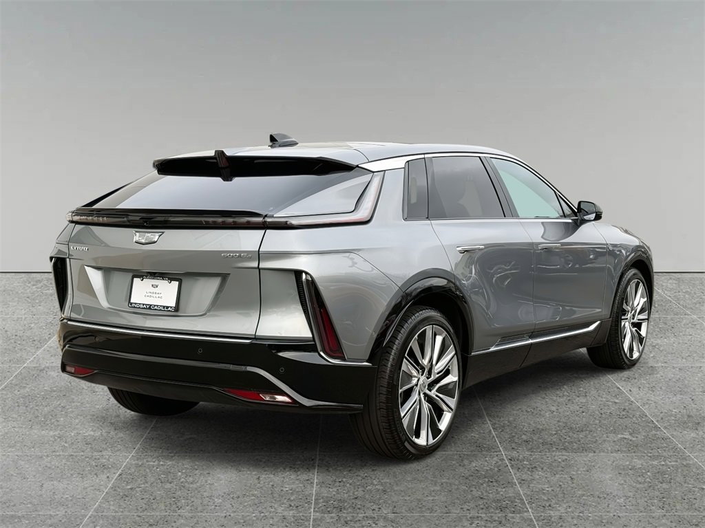 Used 2025 Cadillac Lyriq Luxury w/ LPO, Floor Liner Package image 10