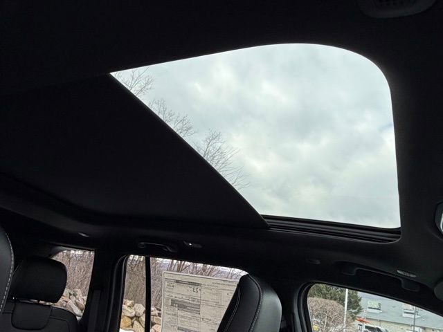 New 2026 Jeep Grand Cherokee Limited image 32