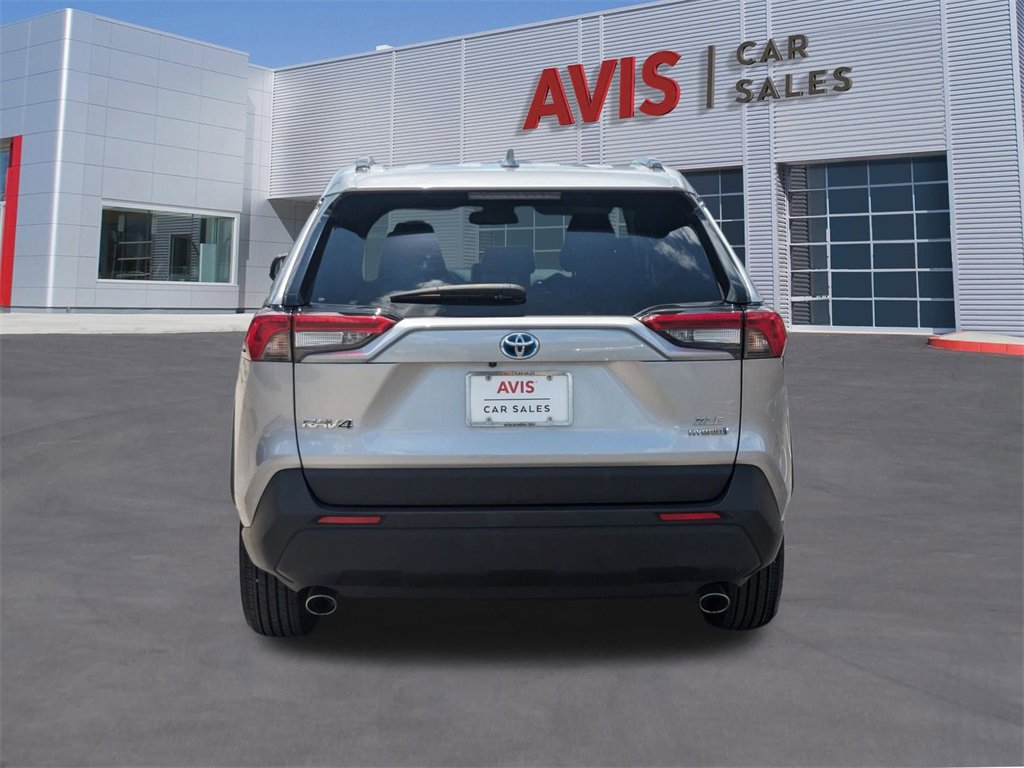 Used 2024 Toyota RAV4 XLE image 7