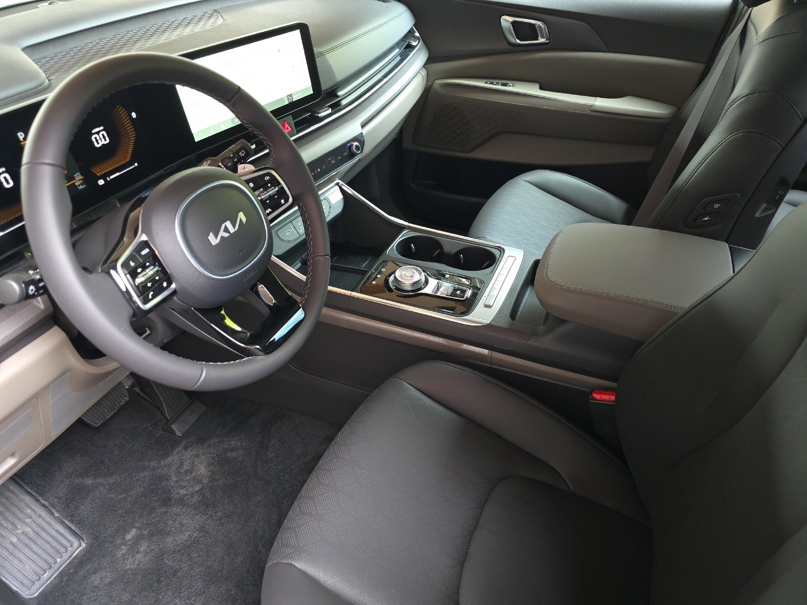 New 2026 Kia Carnival EX image 10