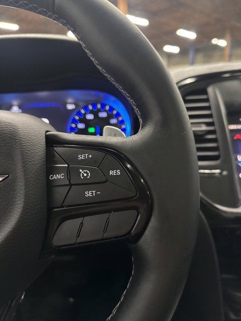 Used 2015 Chrysler 300 S image 16