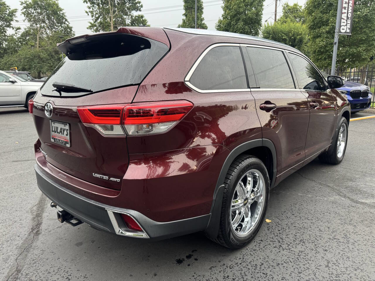 Used 2017 Toyota Highlander Limited Platinum image 5