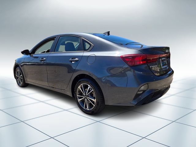 Used 2023 Kia Forte LXS FWD image 8