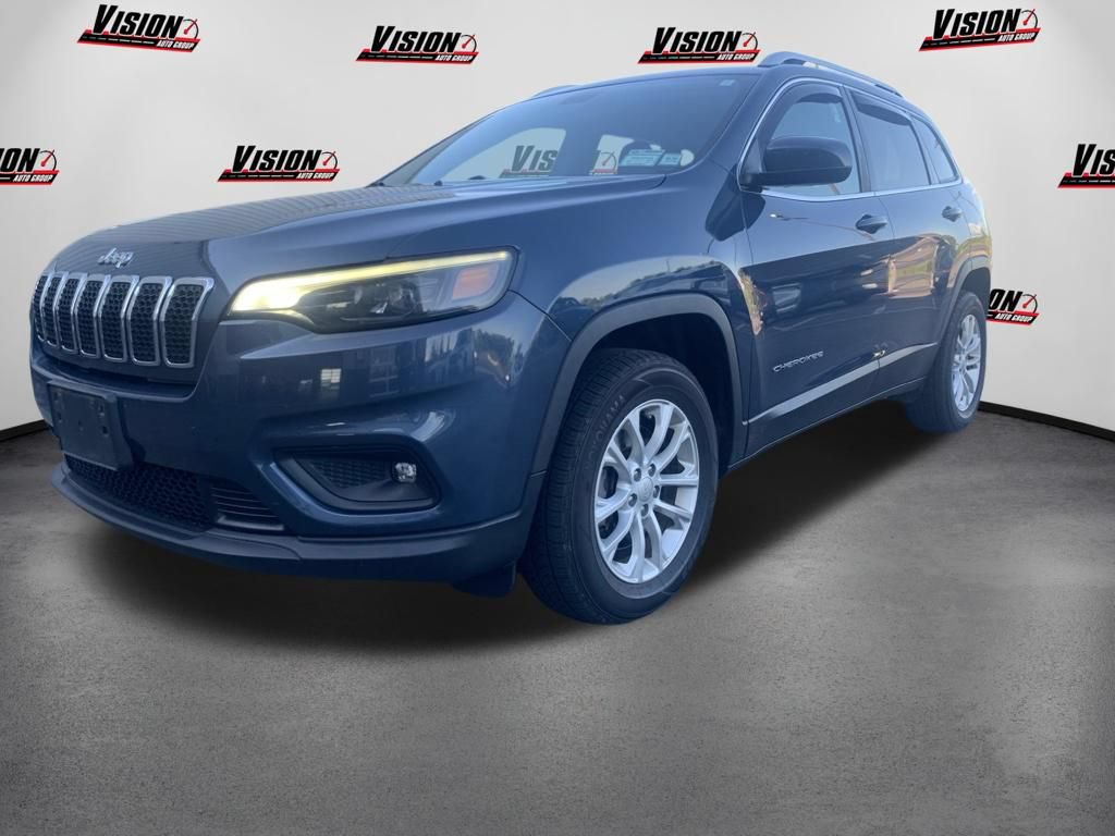Used 2019 Jeep Cherokee Latitude w/ Popular Appearance Group