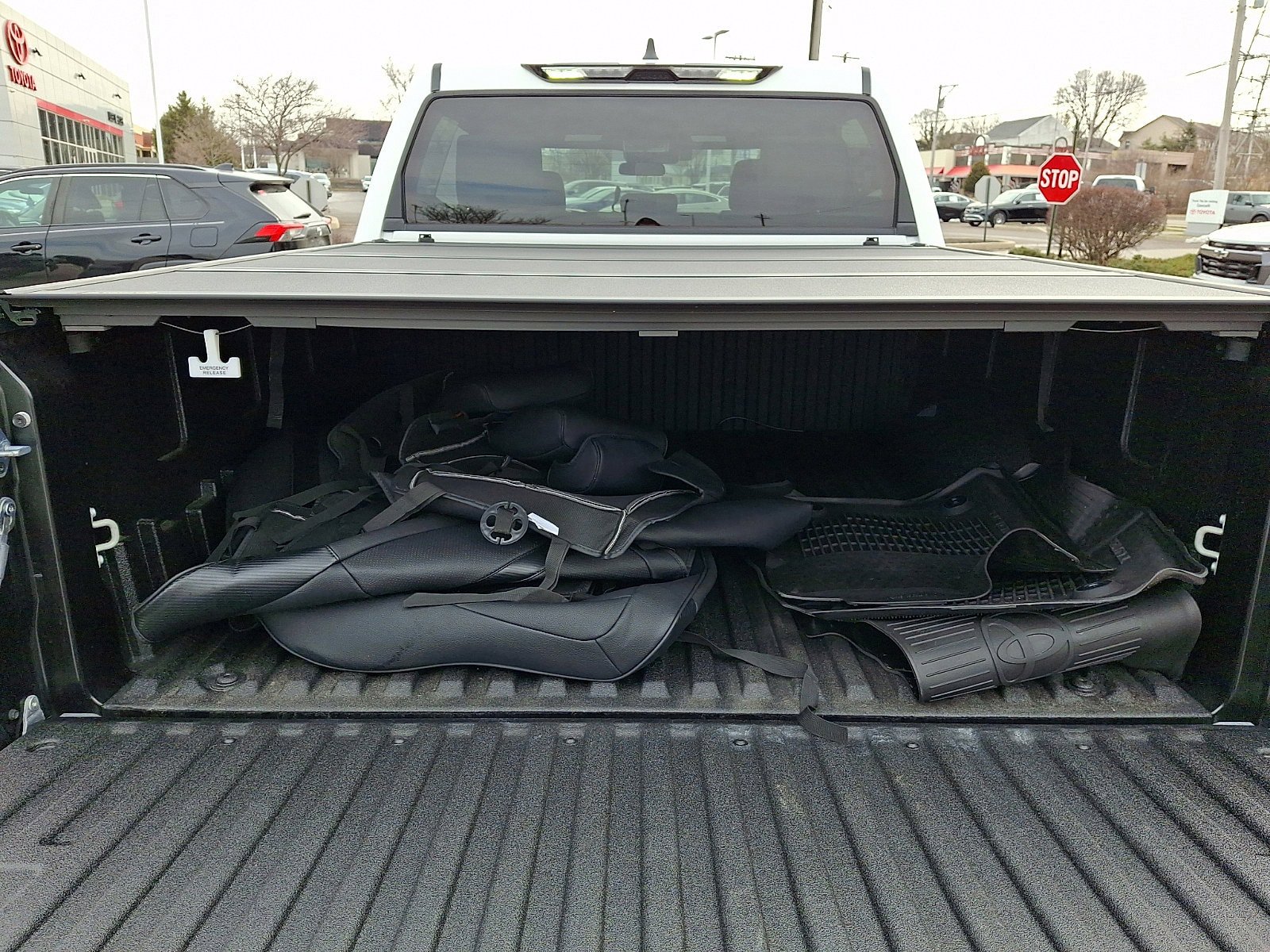 Certified 2025 Toyota Tundra SR5 AWD/4WD image 28