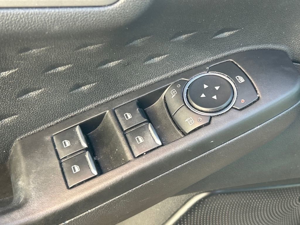 Used 2020 Ford Escape S image 7