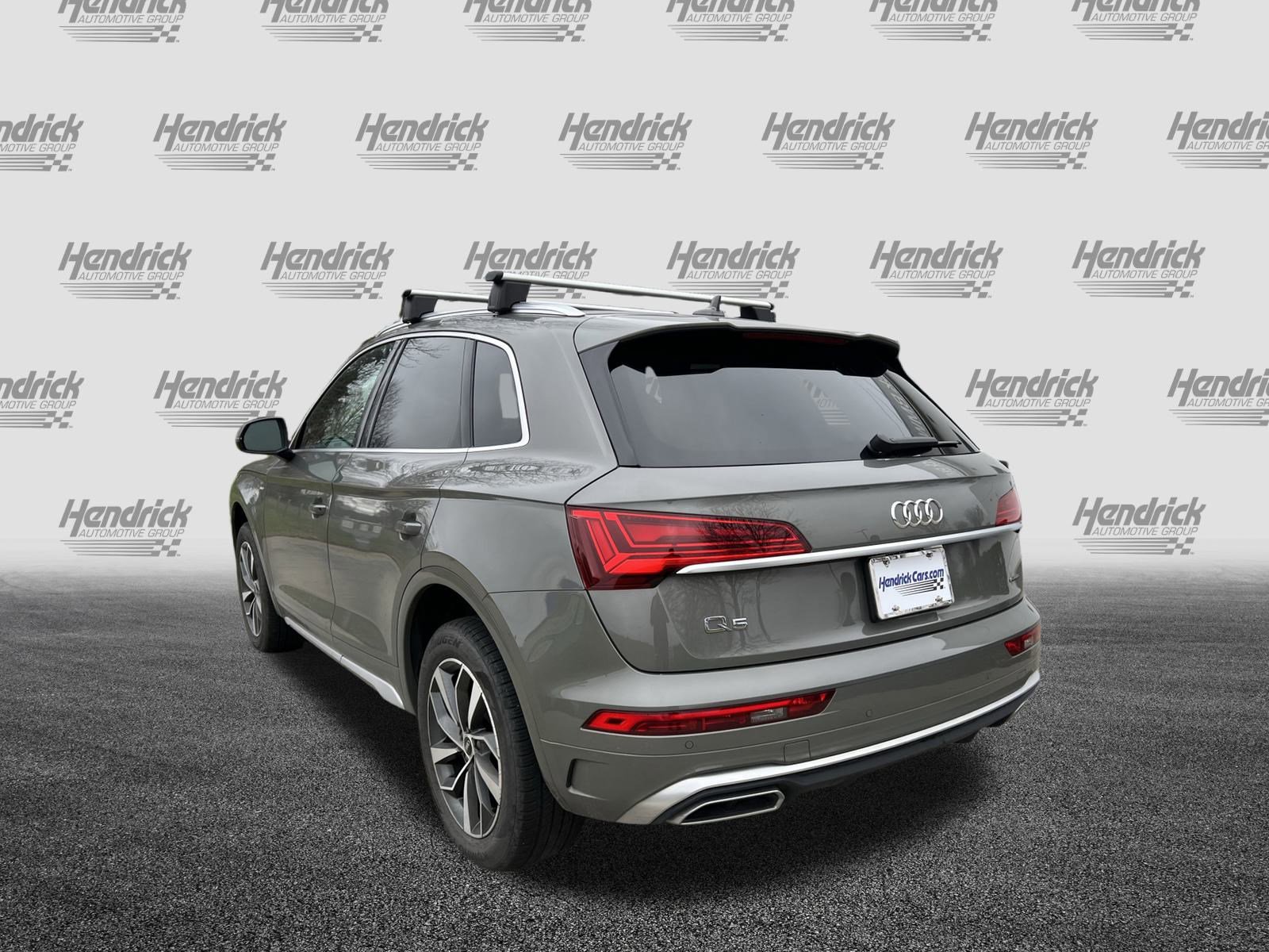 Certified 2025 Audi Q5 2.0T Premium Plus w/ Premium Plus Package image 9