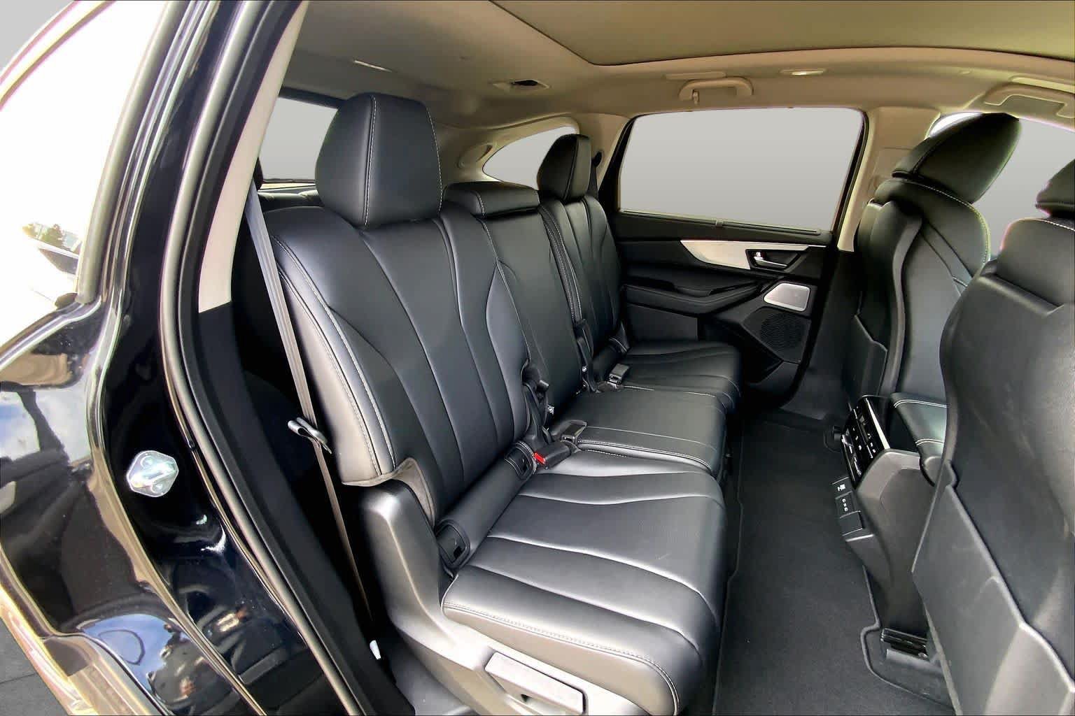 Used 2026 Acura MDX w/ Technology Package FWD image 20