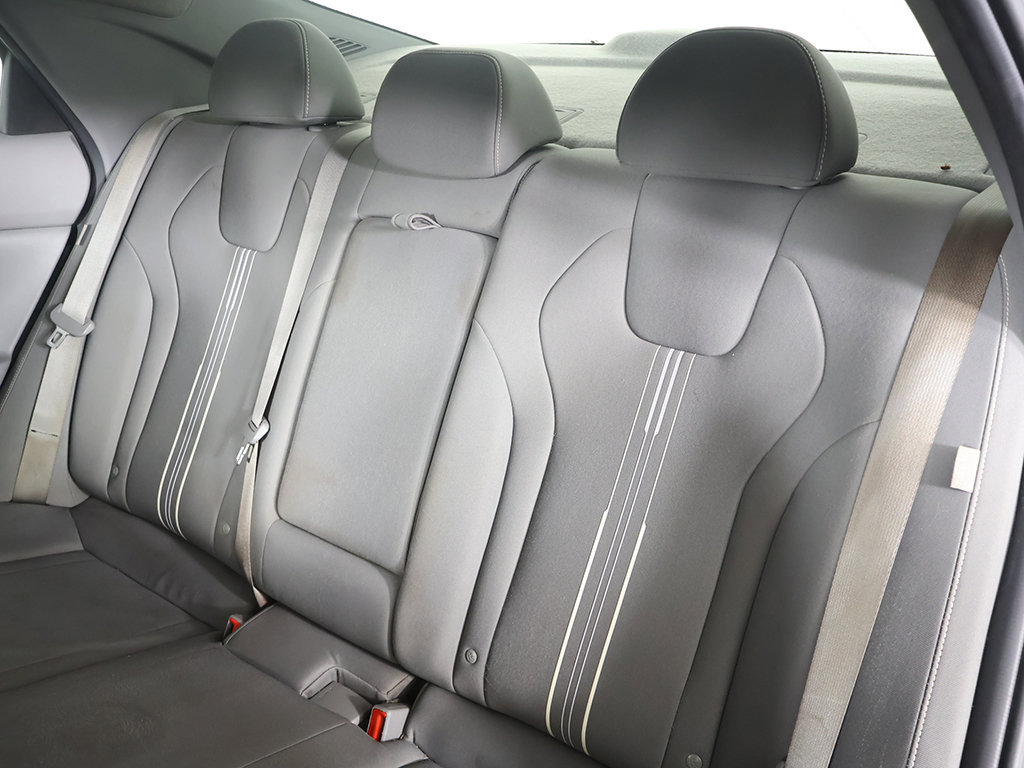 Used 2024 Hyundai Elantra SEL w/ Convenience Package FWD image 33