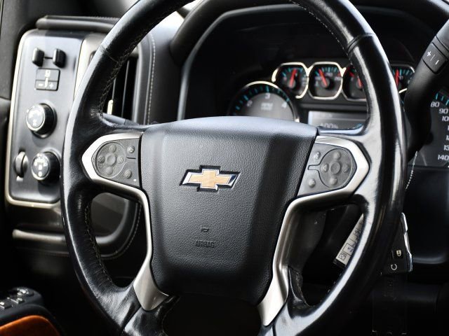 Used 2018 Chevrolet Silverado 1500 High Country AWD/4WD image 26