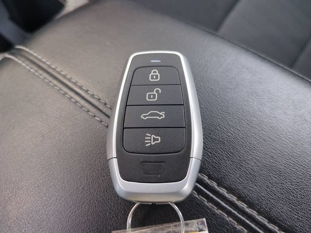 Used 2022 Nissan Sentra SV FWD image 26