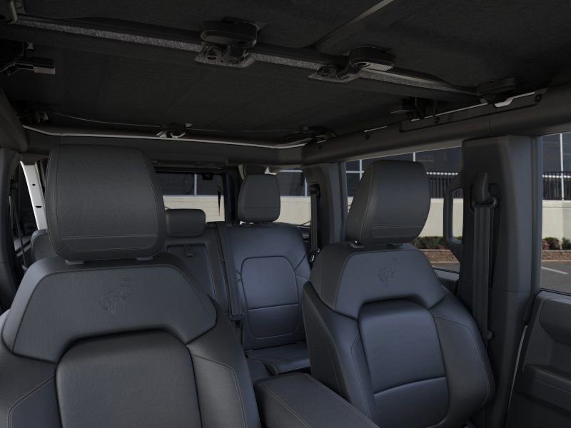 New 2025 Ford Bronco Badlands image 12