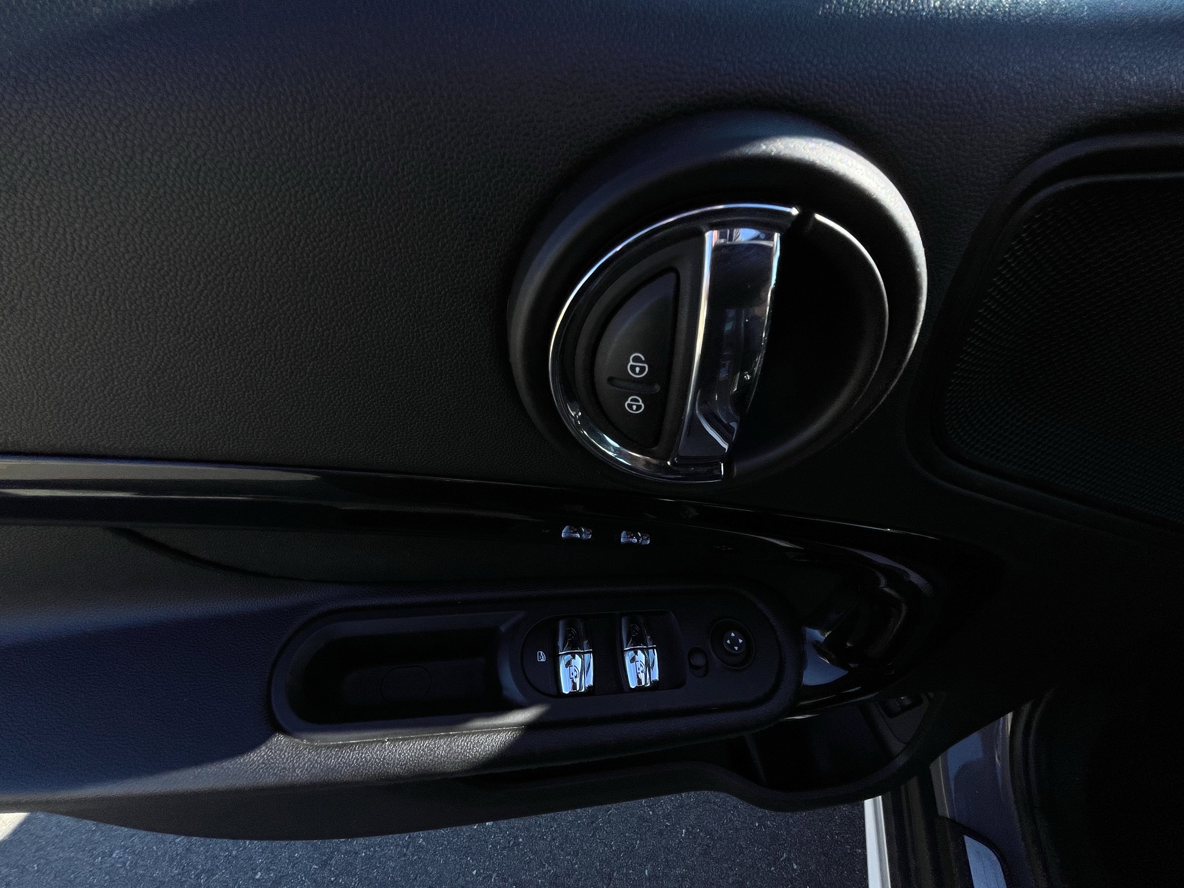 Used 2019 MINI Cooper Countryman S image 12