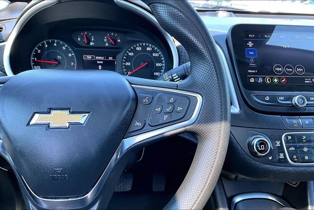 Used 2024 Chevrolet Malibu LT FWD image 12